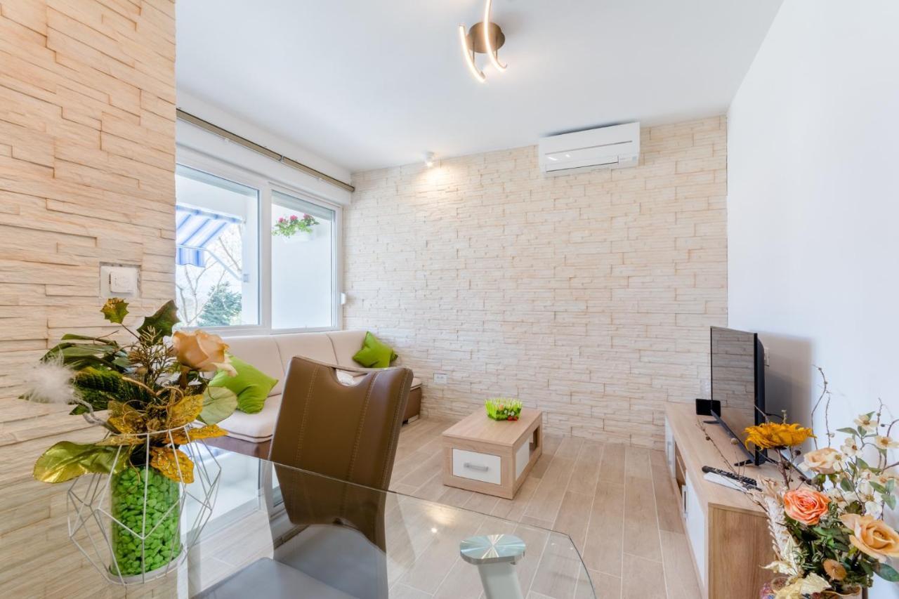 Apartments Niro Σπλιτ Εξωτερικό φωτογραφία